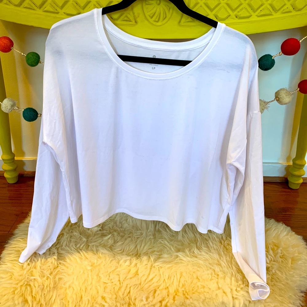 Cropped tulip top by Athleta
